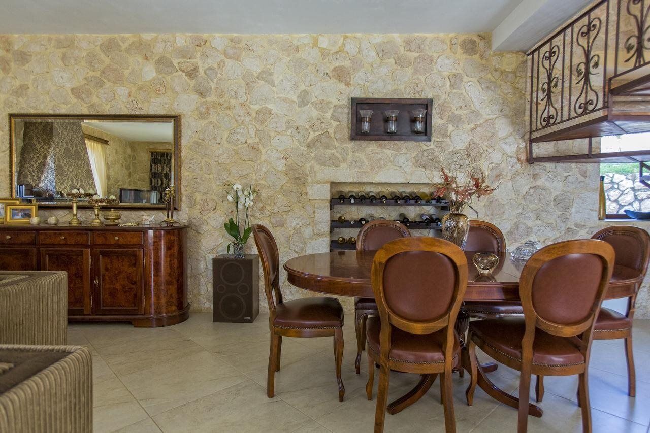 Piedra Villa Аргостолион Экстерьер фото